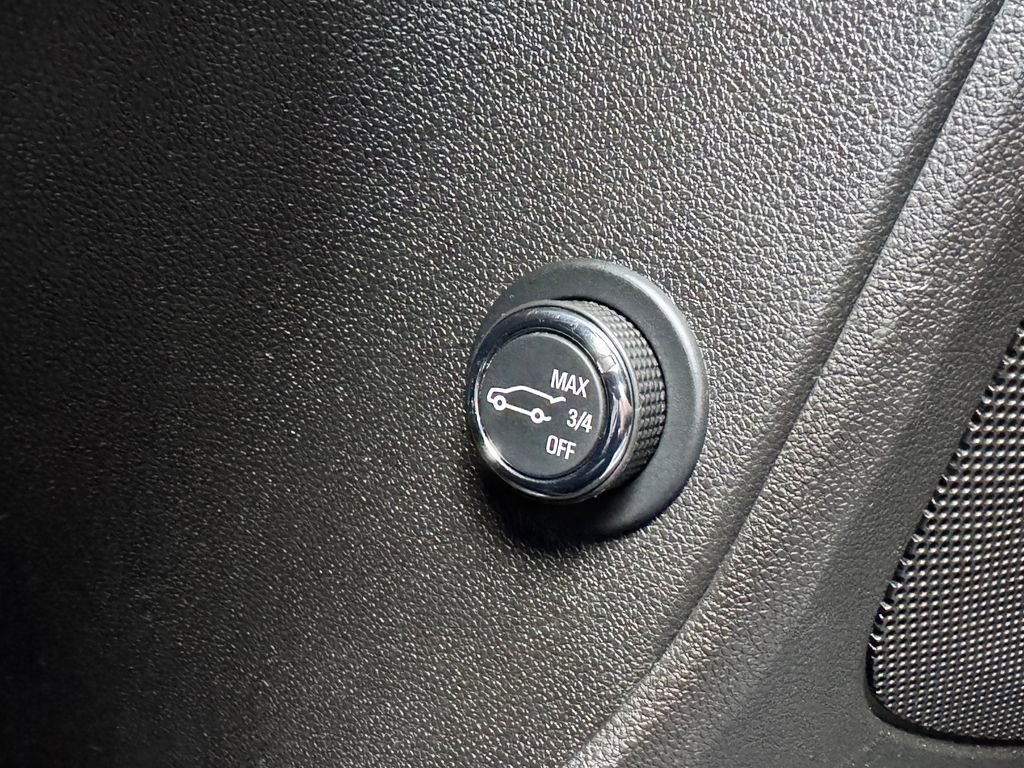 Used 2024 Chevrolet Blazer LT AWD/4WD image 31