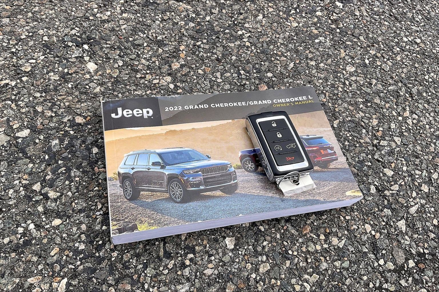 Certified 2022 Jeep Grand Cherokee L Summit image 10