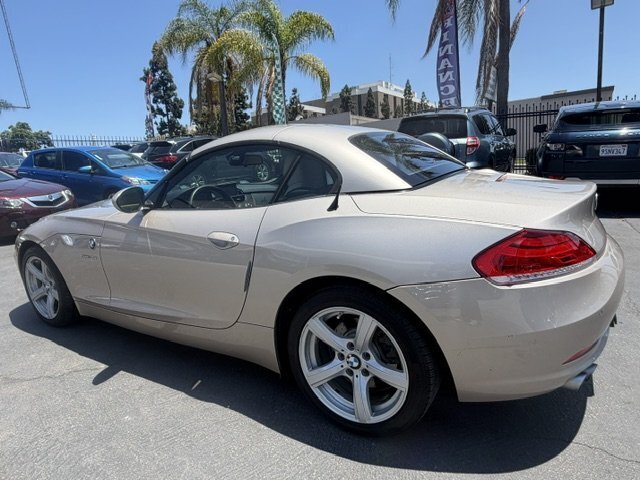 Used 2011 BMW Z4 sDrive30i RWD image 6