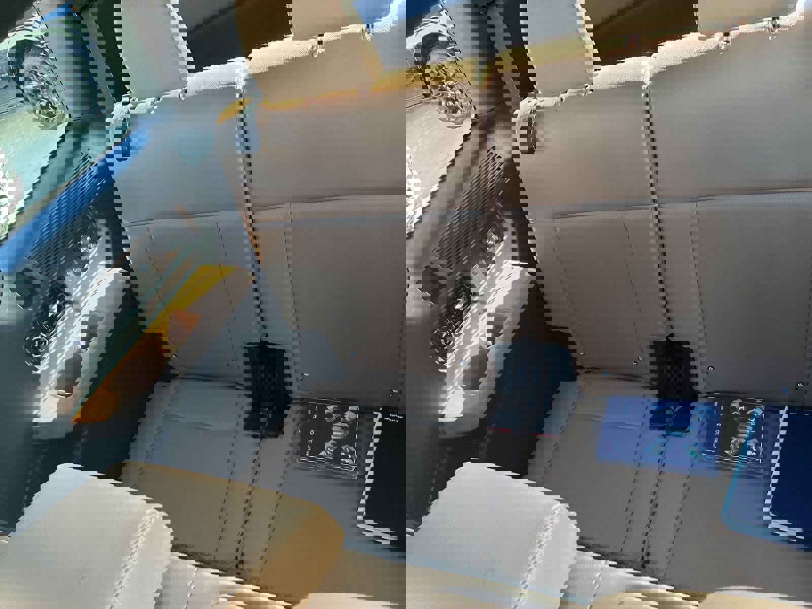 Used 2024 Hyundai Santa Fe Limited image 16