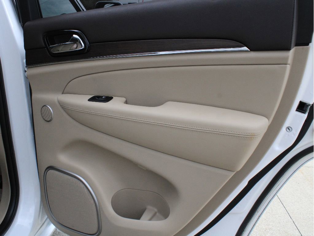 Certified 2021 Jeep Grand Cherokee Overland image 26