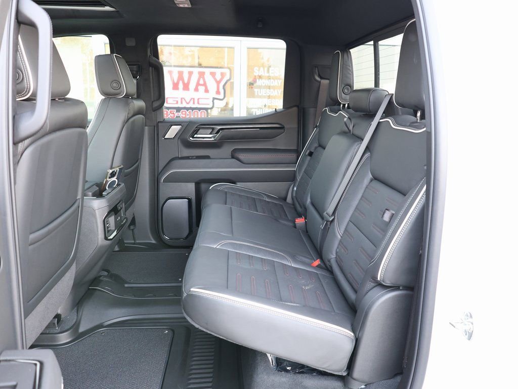 New 2025 GMC Sierra 1500 AT4X image 30