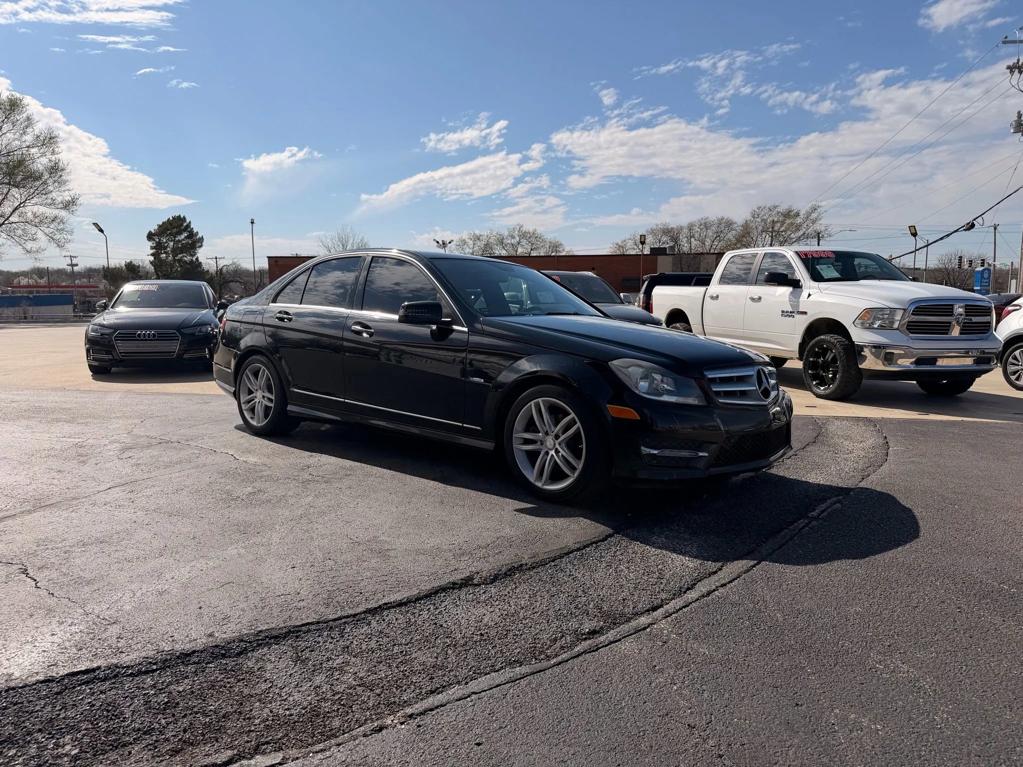 Used 2012 Mercedes-Benz C 250 Sedan image 7