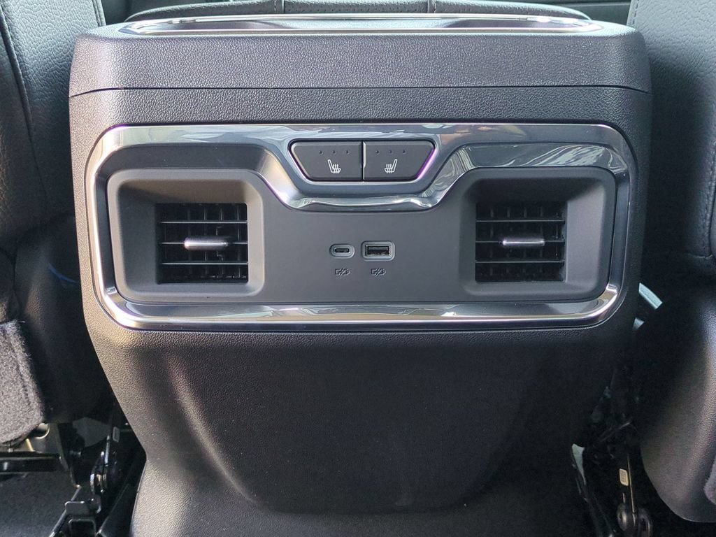 New 2026 GMC Sierra 2500 Denali w/ Denali Reserve Package AWD/4WD image 27