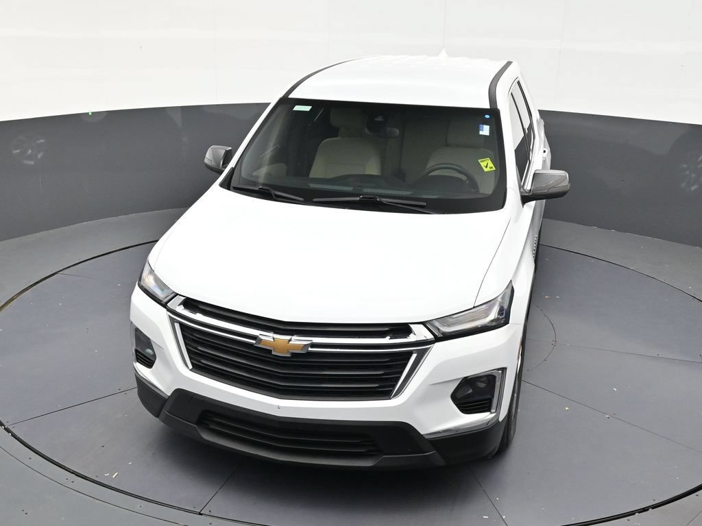 Used 2023 Chevrolet Traverse LS FWD image 19