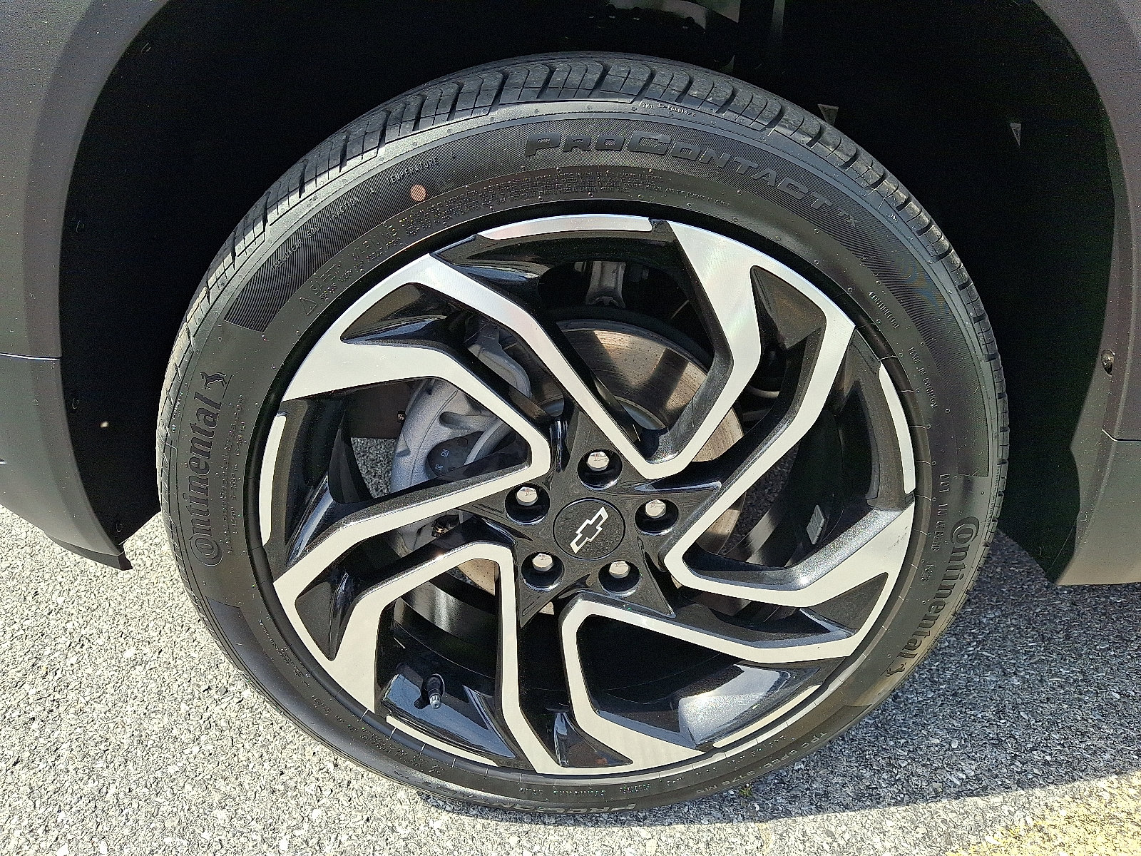 Used 2024 Chevrolet TrailBlazer RS AWD/4WD image 9