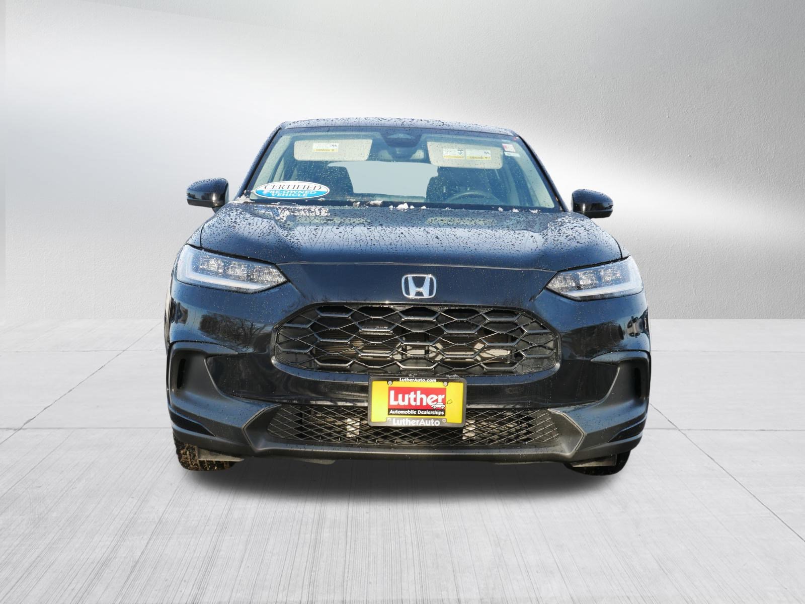 Certified 2023 Honda HR-V LX image 2