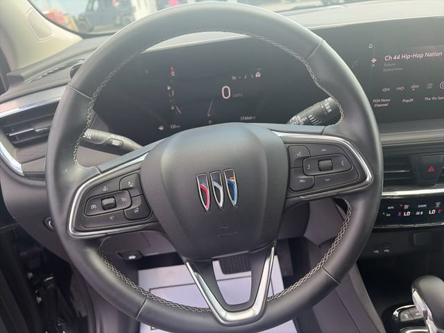 Used 2025 Buick Encore GX Avenir w/ Avenir Convenience Package AWD/4WD image 14