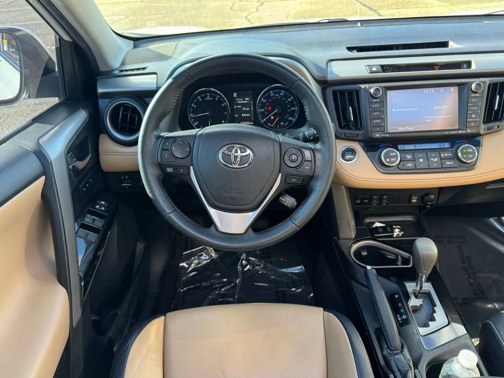 Used 2016 Toyota RAV4 Limited image 20