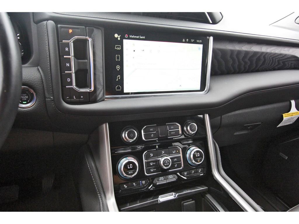 Used 2023 GMC Yukon XL Denali w/ Denali Reserve Package image 10