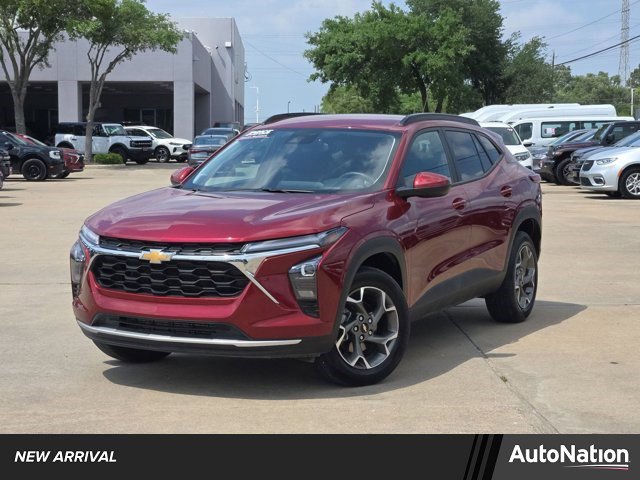 Used 2025 Chevrolet Trax LT w/ LT Convenience Package