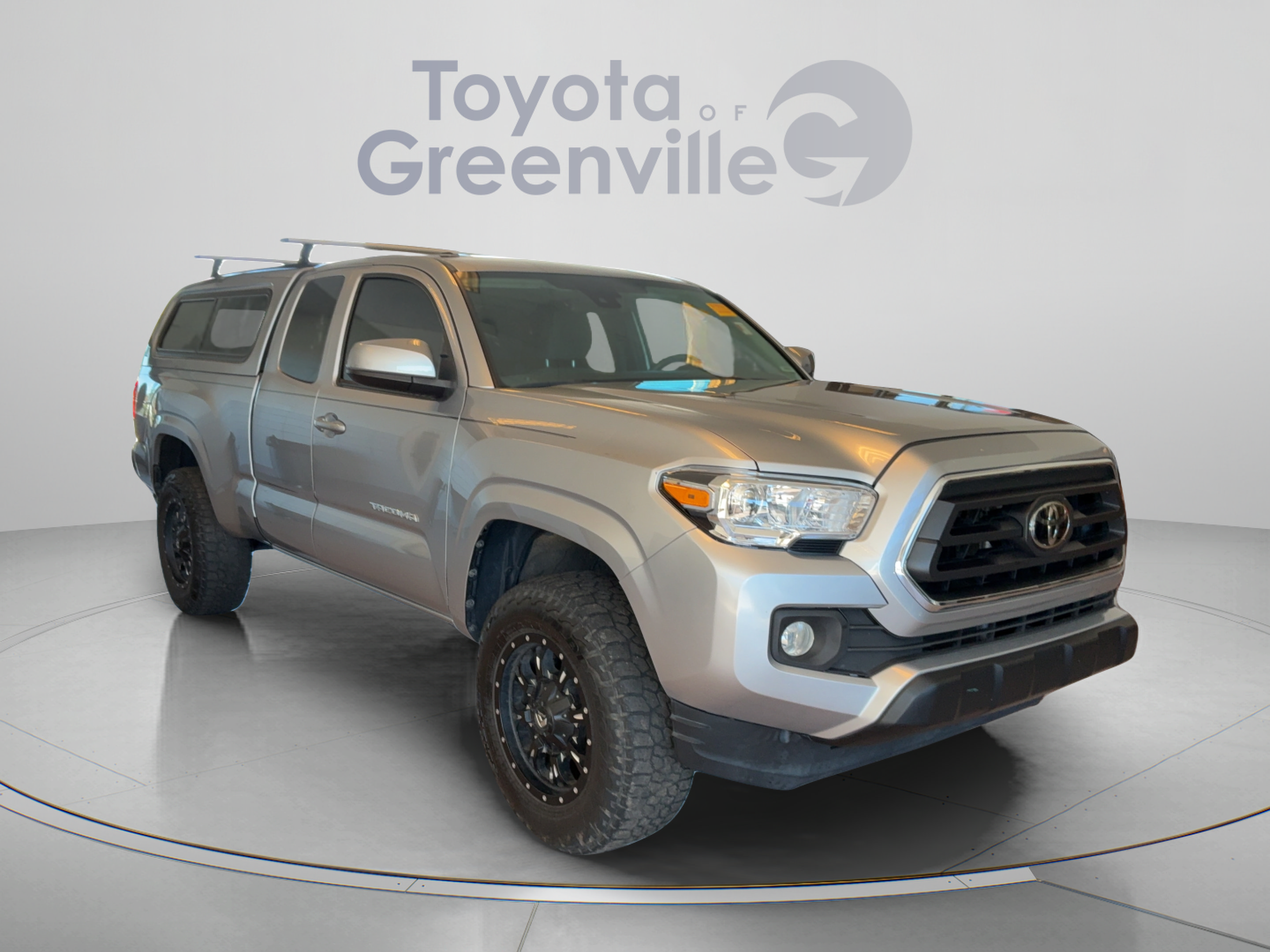 Used 2021 Toyota Tacoma SR5 RWD image 8