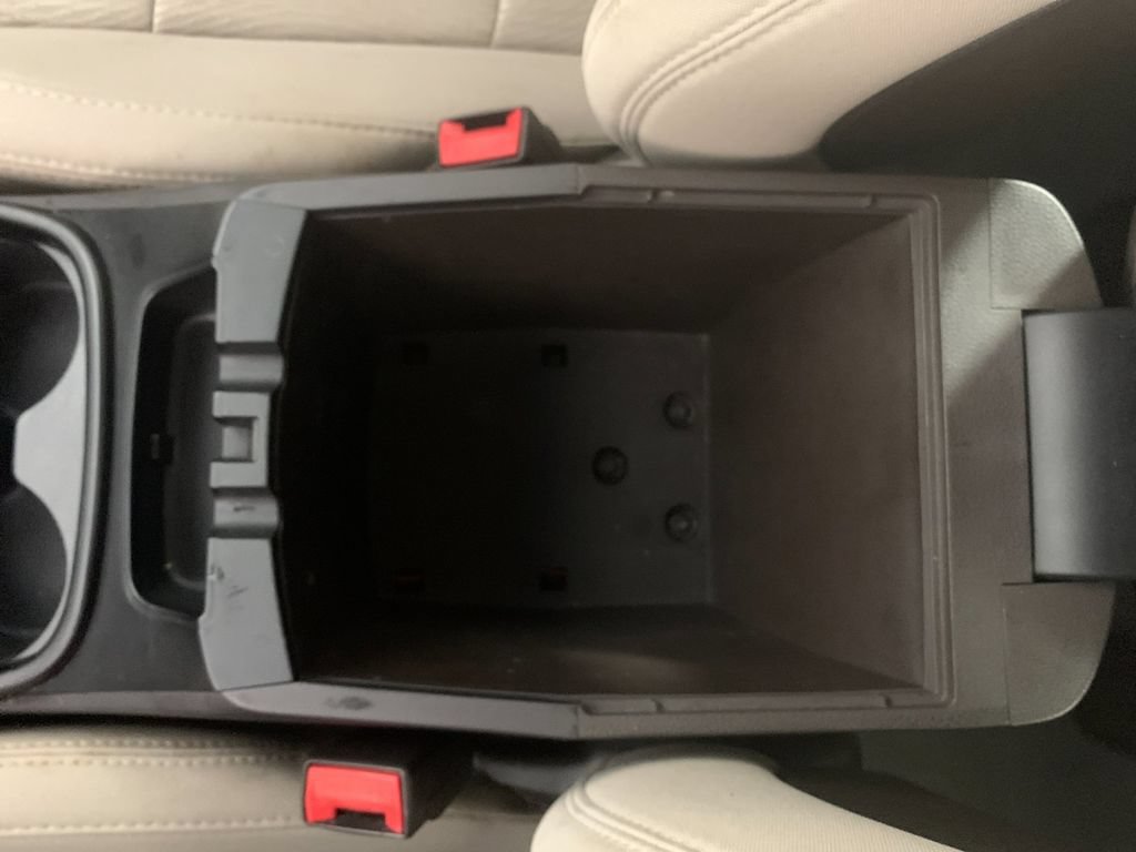 Used 2017 Hyundai Santa Fe Sport FWD image 28