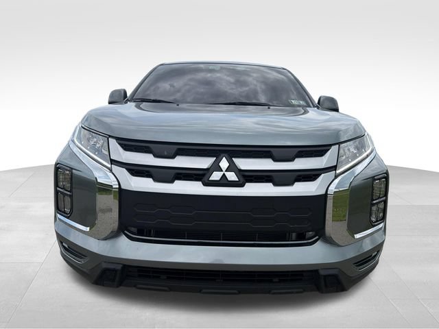 Used 2025 Mitsubishi Outlander Sport AWD image 2