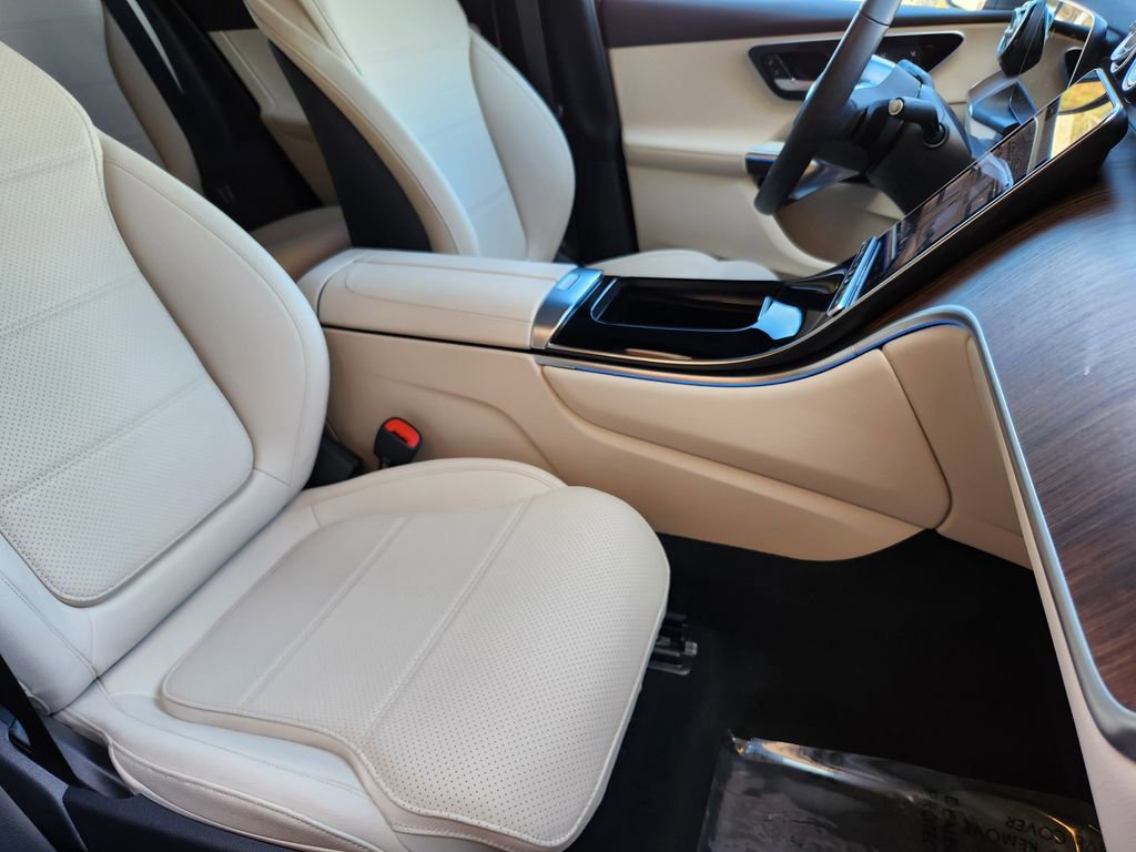 Used 2026 Mercedes-Benz GLC 300 4MATIC image 13