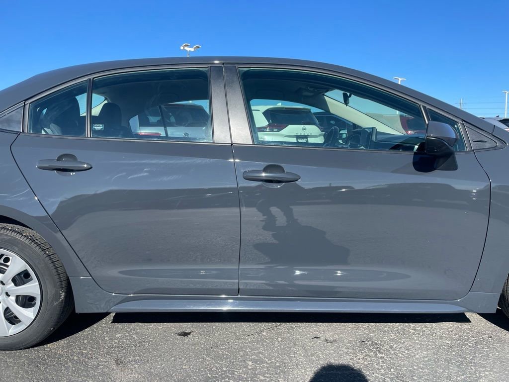 Used 2024 Toyota Corolla LE FWD image 23