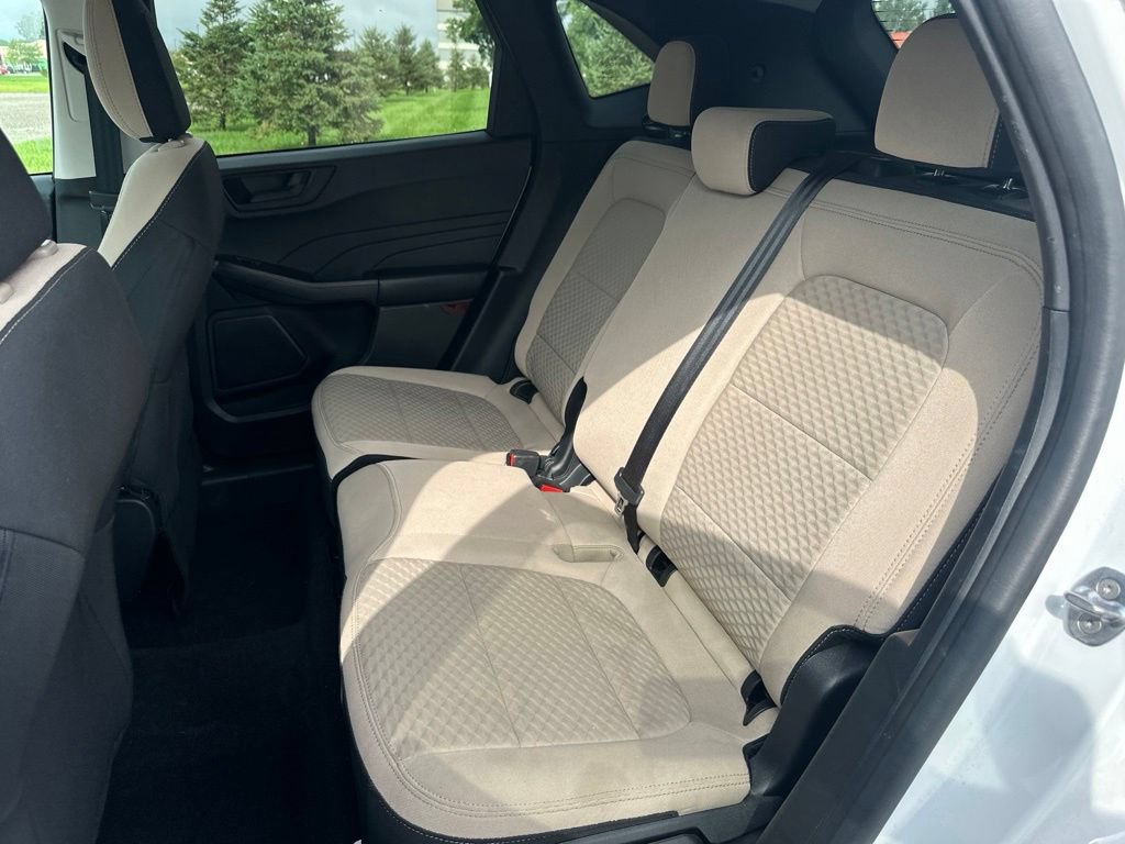 Used 2022 Ford Escape SE AWD/4WD image 14