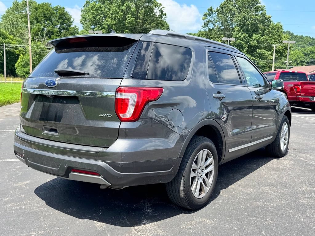 Certified 2019 Ford Explorer XLT w/ Equipment Group 202A AWD/4WD image 6