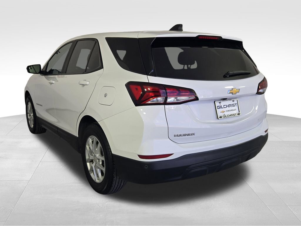 Used 2023 Chevrolet Equinox LS w/ LS Convenience Package FWD image 5