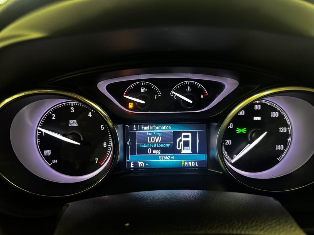 Used 2019 Buick Envision Essence FWD image 7