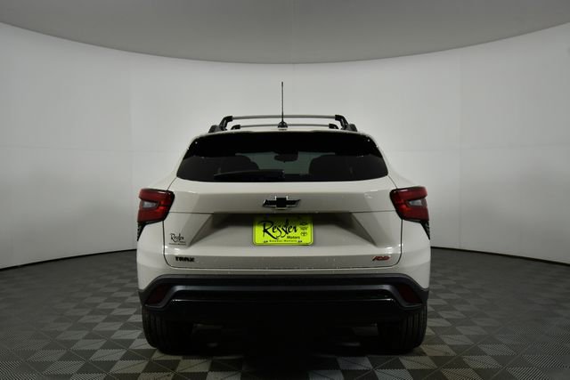 New 2026 Chevrolet Trax RS image 12