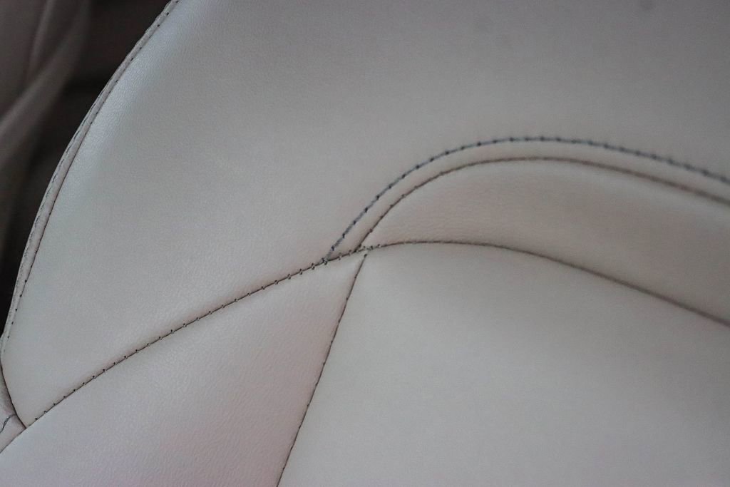 Used 2023 Jeep Grand Cherokee 4WD 4xe image 55