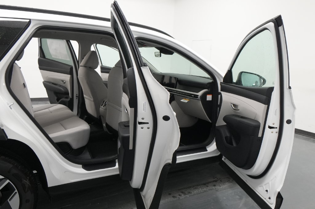 New 2026 Hyundai Tucson SEL AWD/4WD image 26