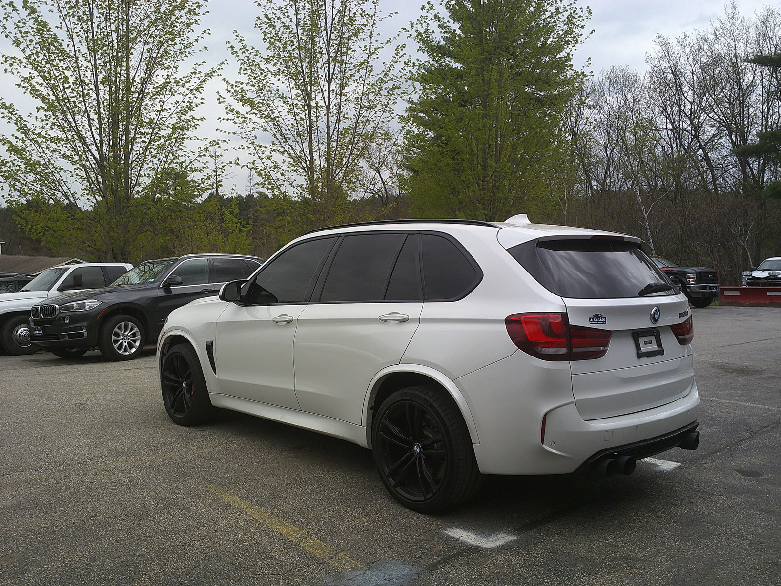 Used 2017 BMW X5 M AWD/4WD image 7