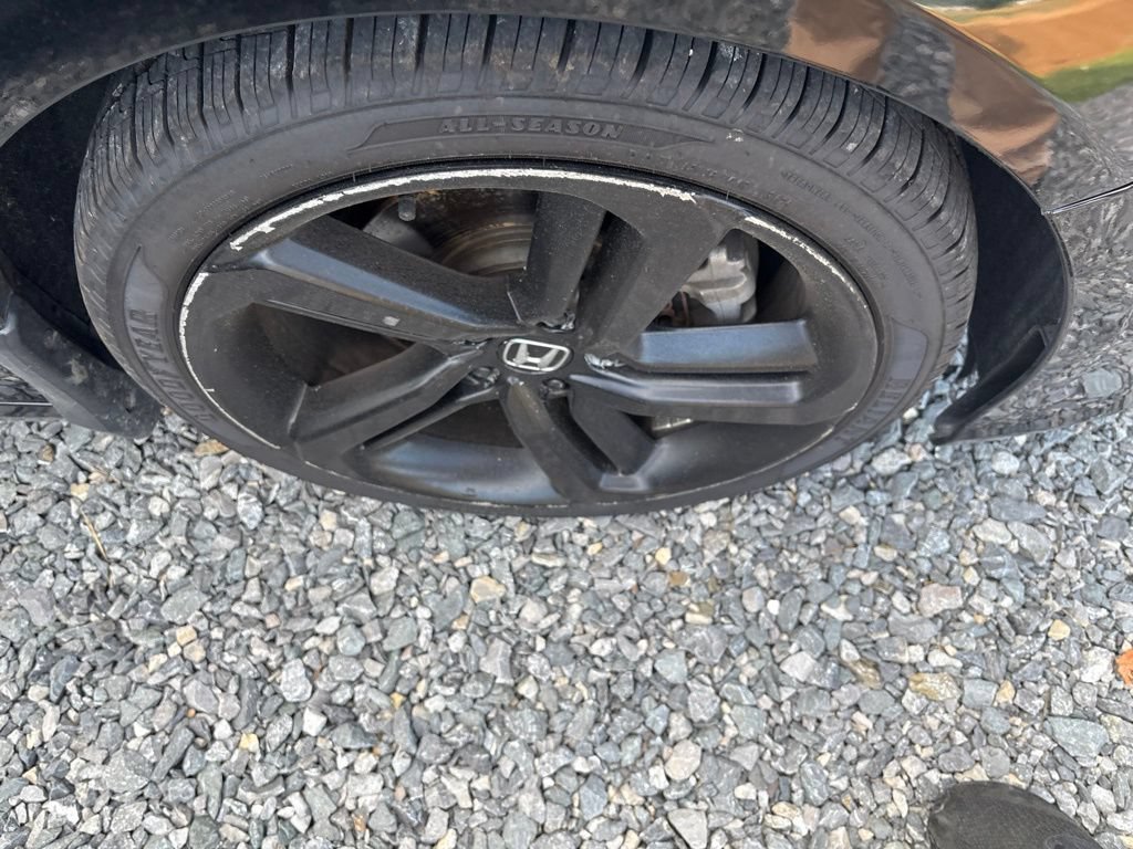 Used 2019 Honda Accord Sport image 4