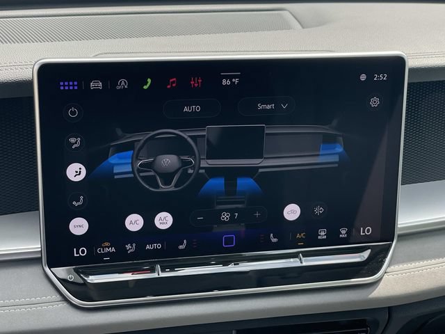 Certified 2026 Volkswagen Tiguan SE w/ Panoramic Sunroof Package FWD image 16