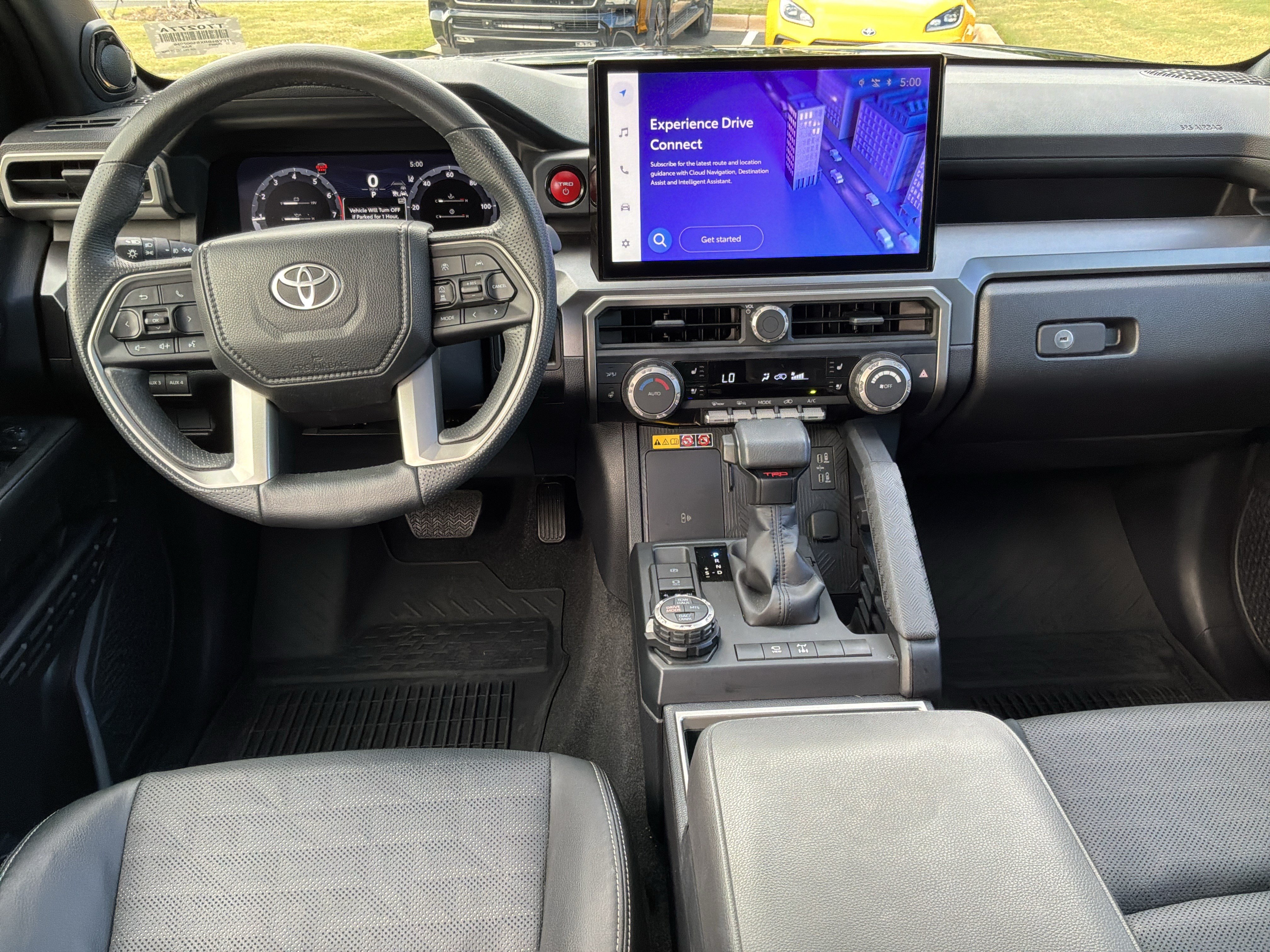 Used 2025 Toyota 4Runner TRD Off-Road Premium AWD/4WD image 18