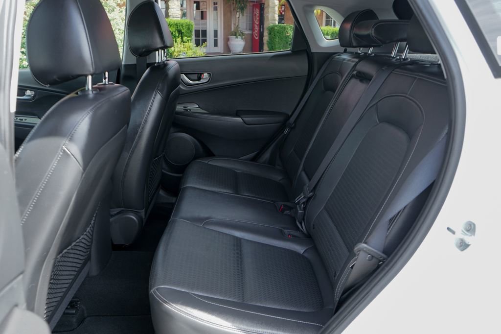 Used 2021 Hyundai Kona Limited FWD image 36