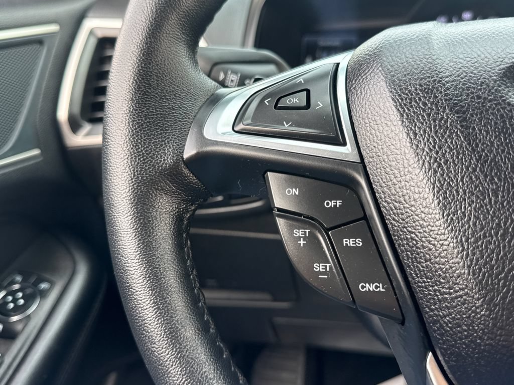 Used 2024 Ford Edge SEL w/ Convenience Package AWD/4WD image 39