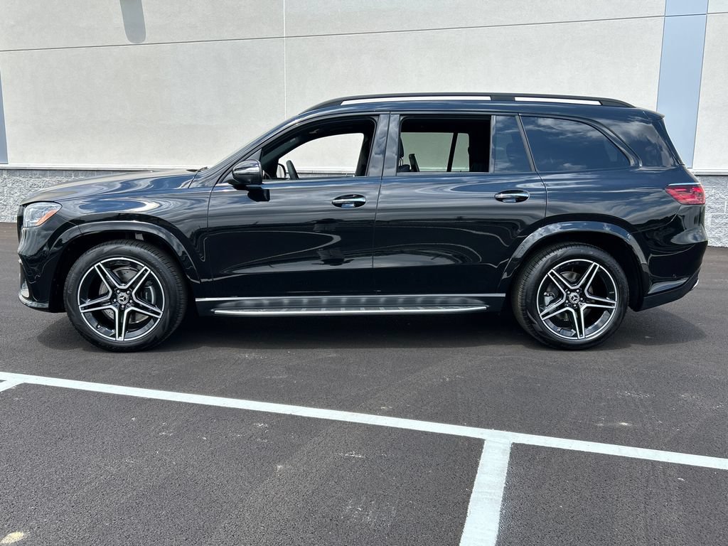 New 2026 Mercedes-Benz GLS 450 4MATIC image 4