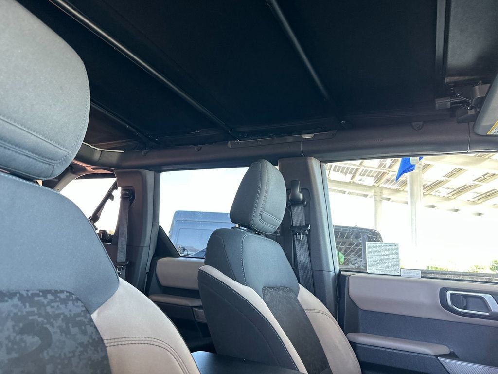 Certified 2023 Ford Bronco Wildtrak image 16
