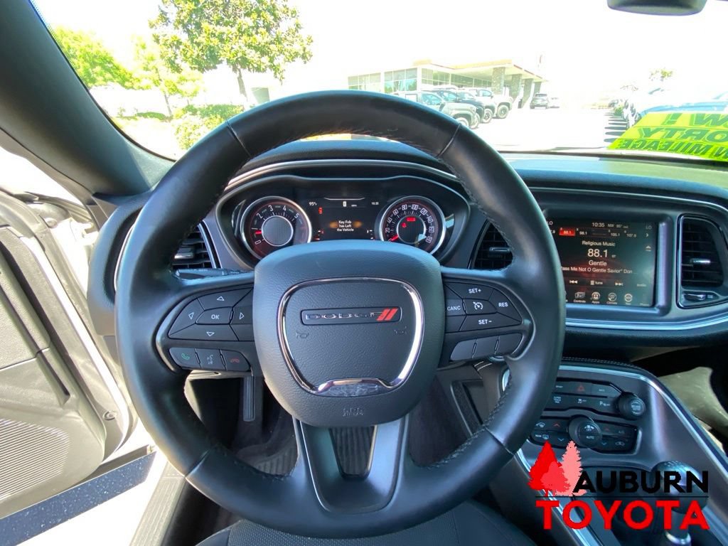 Used 2016 Dodge Challenger R/T Scat Pack w/ Driver Convenience Group RWD image 24
