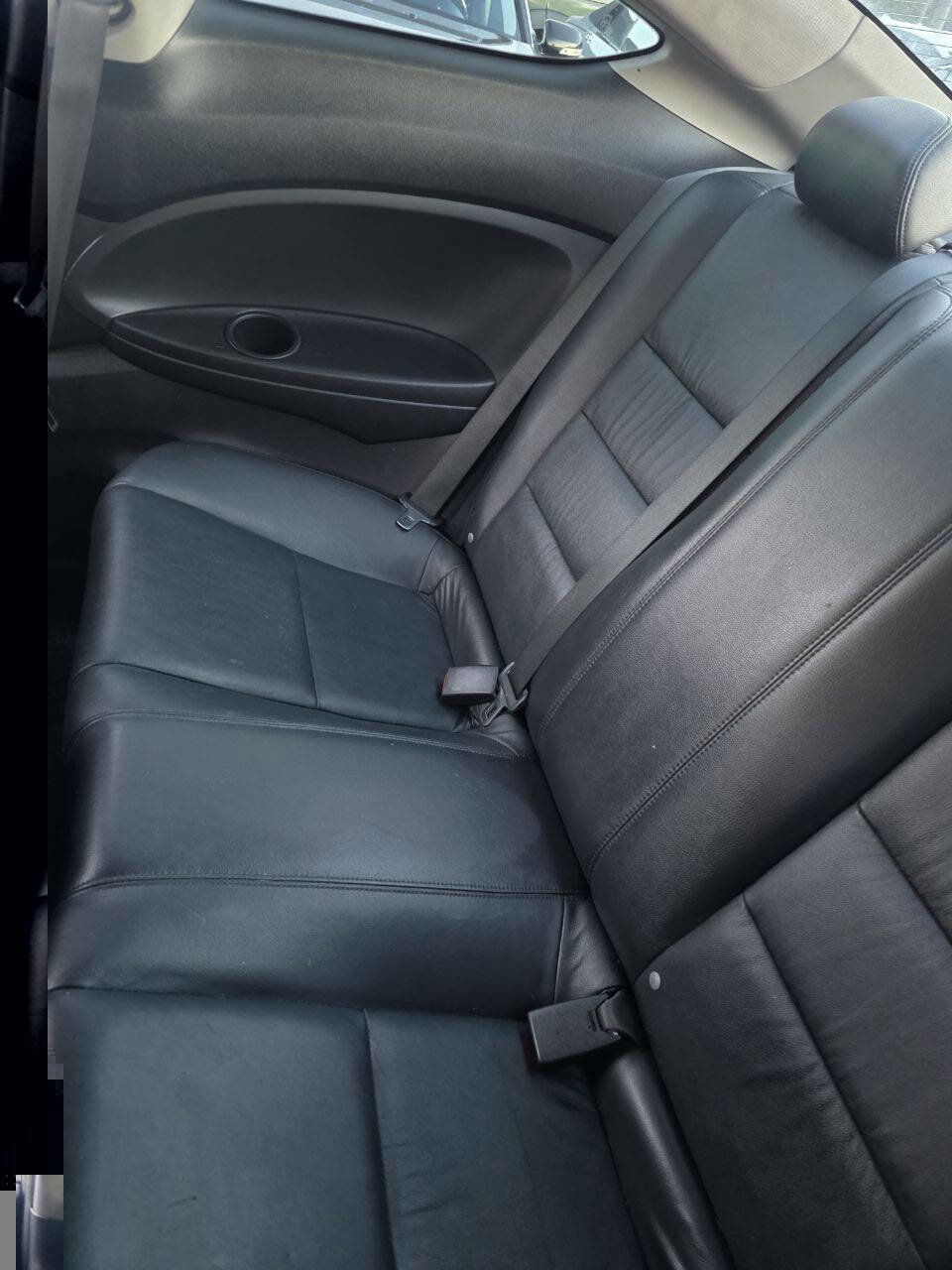 Used 2010 Honda Accord EX-L image 7