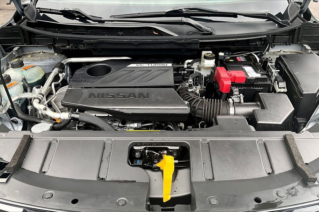 Used 2023 Nissan Rogue Platinum AWD/4WD image 30