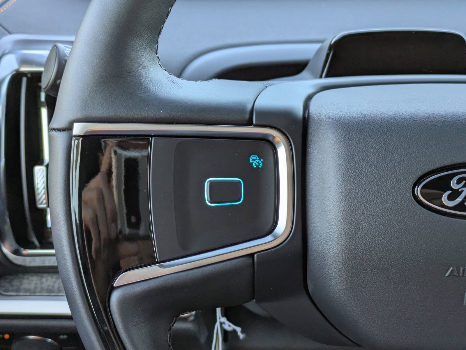 New 2025 Ford Expedition Tremor image 28