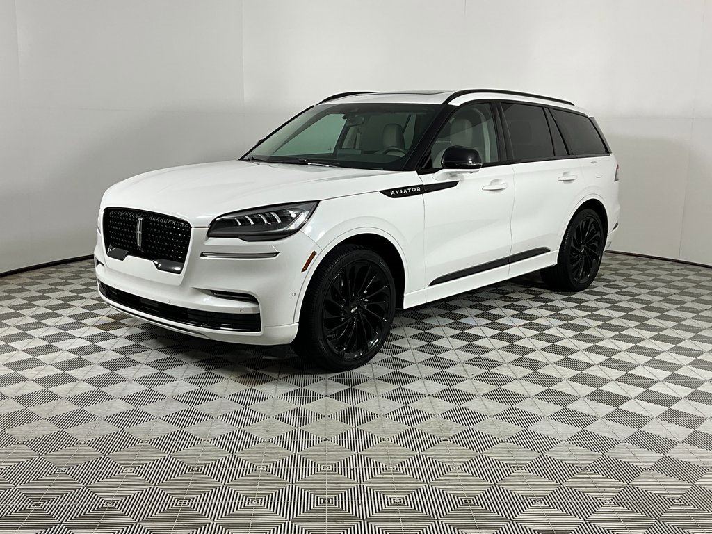 Certified 2024 Lincoln Aviator Reserve w/ Jet Package image 1