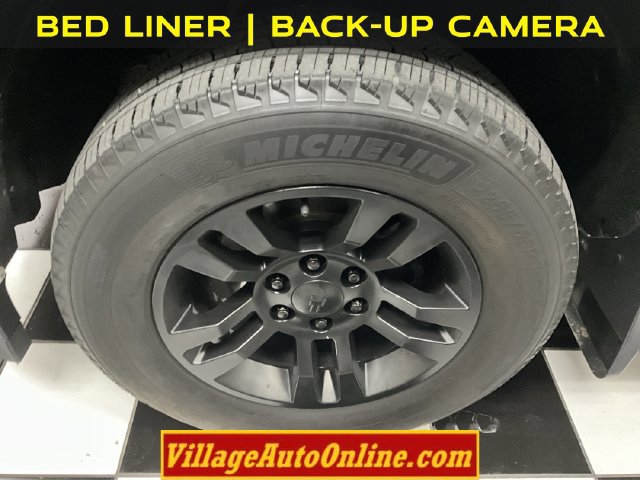 Used 2016 Chevrolet Silverado 1500 LT w/ All Star Edition AWD/4WD image 10