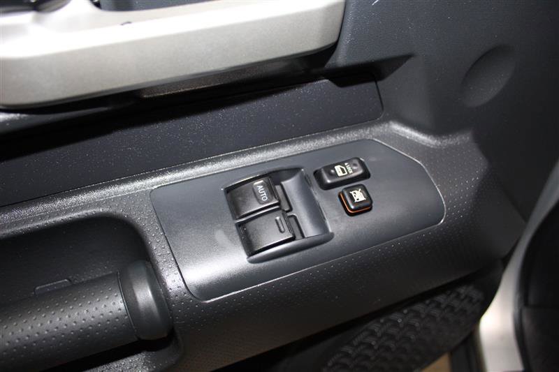 Used 2007 Toyota FJ Cruiser 2WD image 22