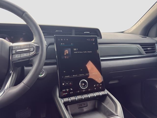 Used 2026 GMC Terrain AT4 w/ Technology Package II image 27