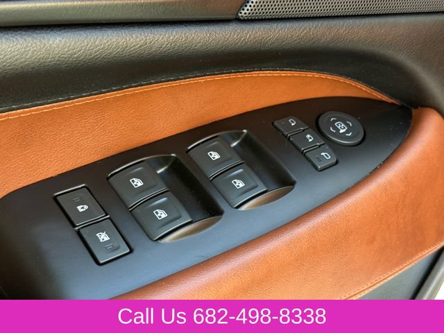 Used 2020 Cadillac Escalade Premium Luxury AWD/4WD image 21