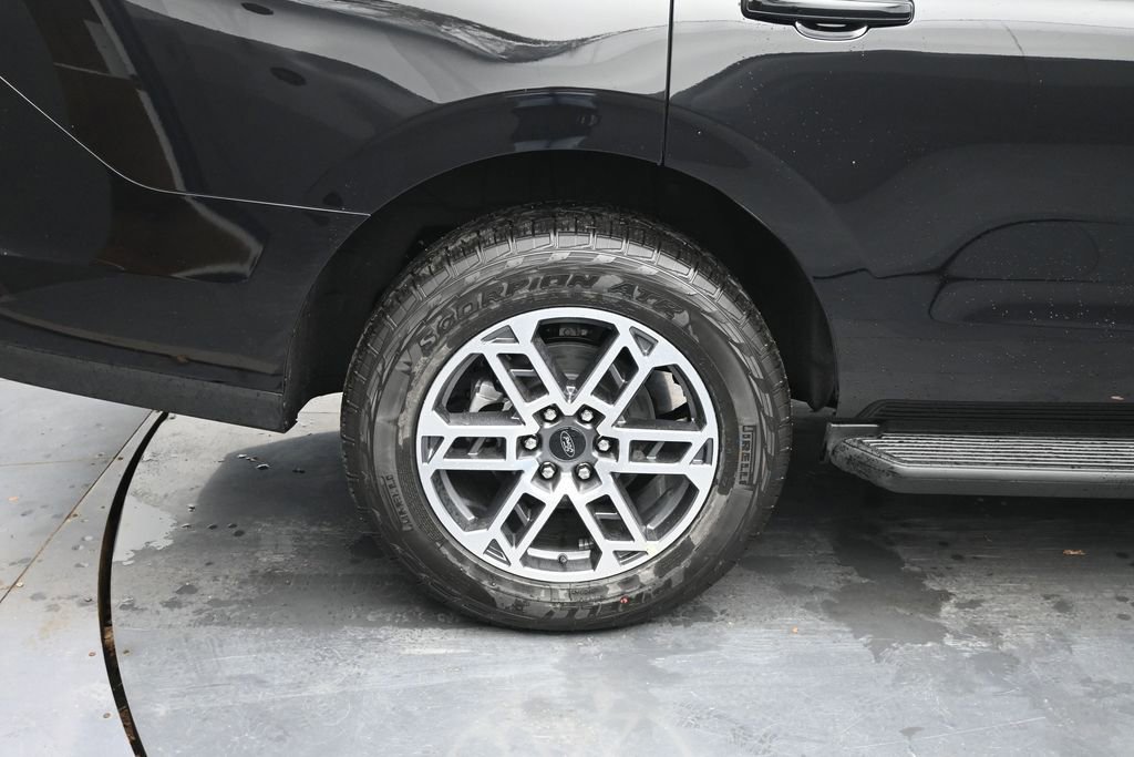 New 2026 Ford Expedition Active AWD/4WD image 11