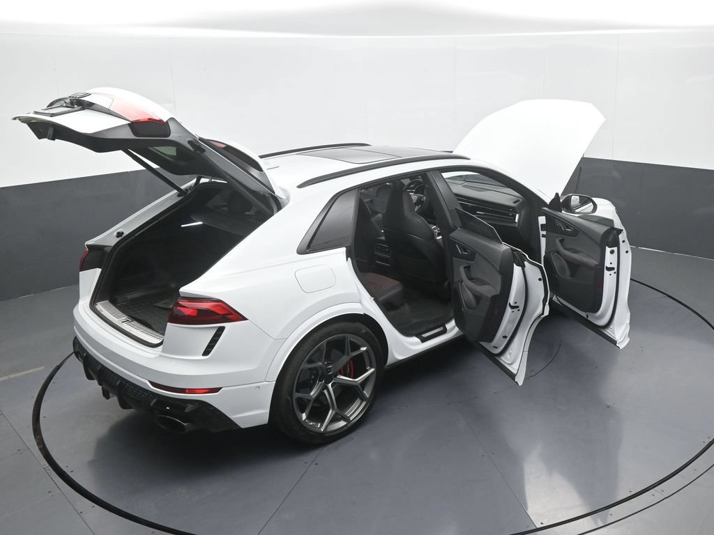 Used 2026 Audi RS Q8 performance AWD/4WD image 87