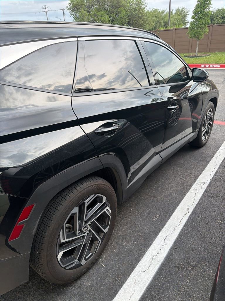 Certified 2025 Hyundai Tucson Limited image 4