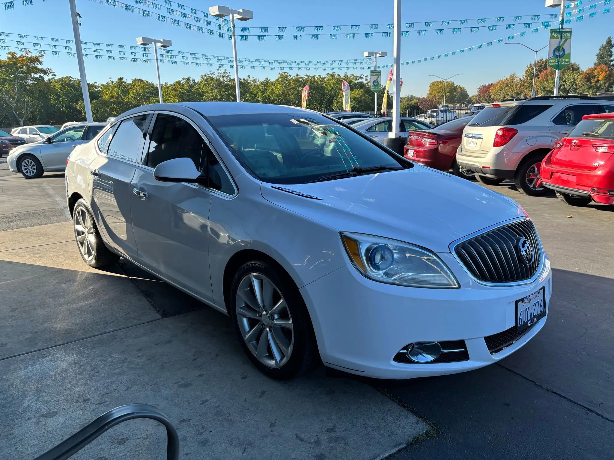 Used 2012 Buick Verano image 2