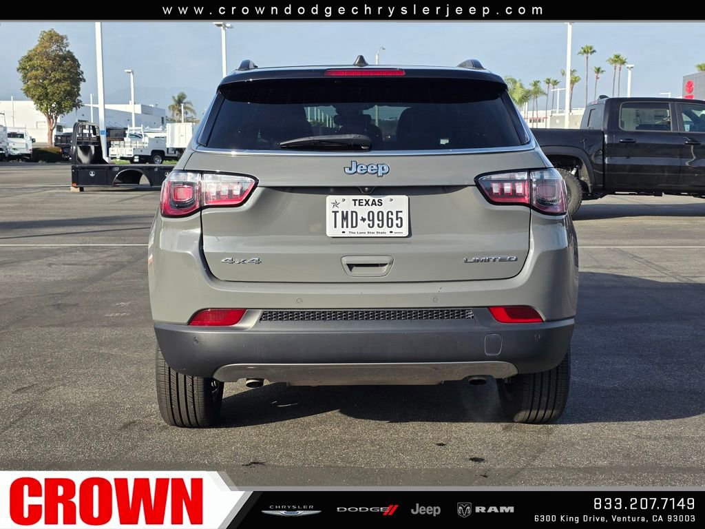 Used 2024 Jeep Compass Limited image 6