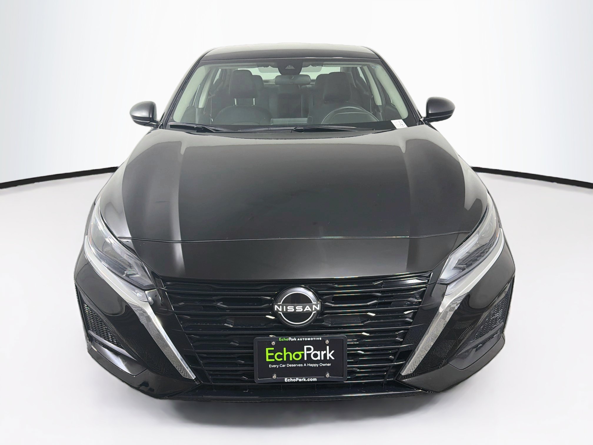 Used 2024 Nissan Altima 2.5 S FWD image 2